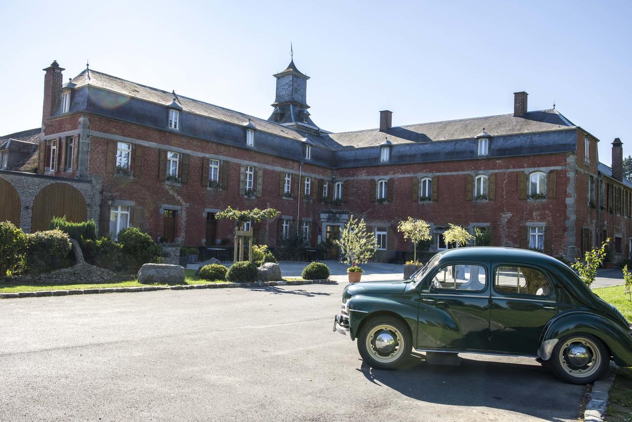 Logis - Chateau De La Motte - Hotel & Restaurant Liessies エクステリア 写真