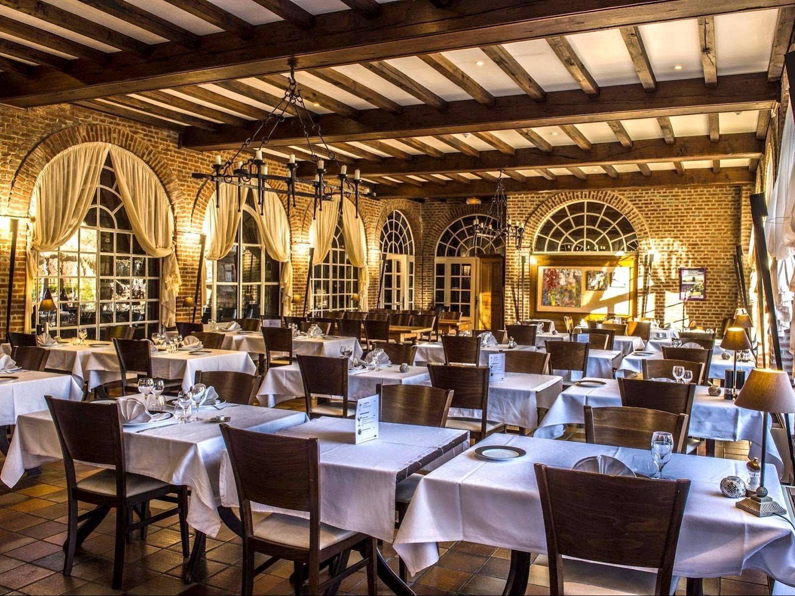 Logis - Chateau De La Motte - Hotel & Restaurant Liessies エクステリア 写真